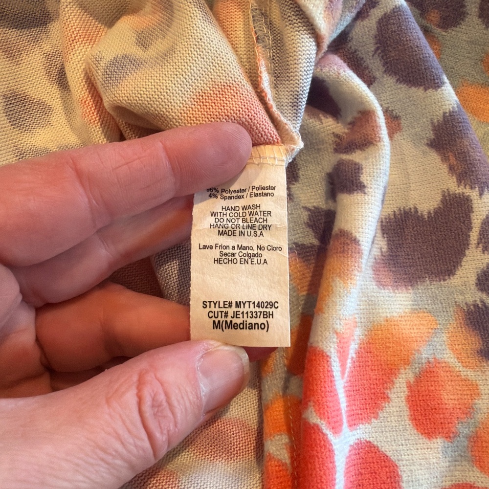 Adorable women’s top - Picture 3 of 3